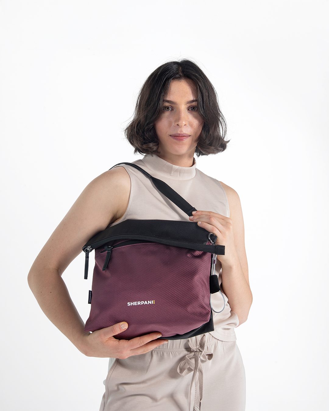 Vale AT | Reversible Crossbody