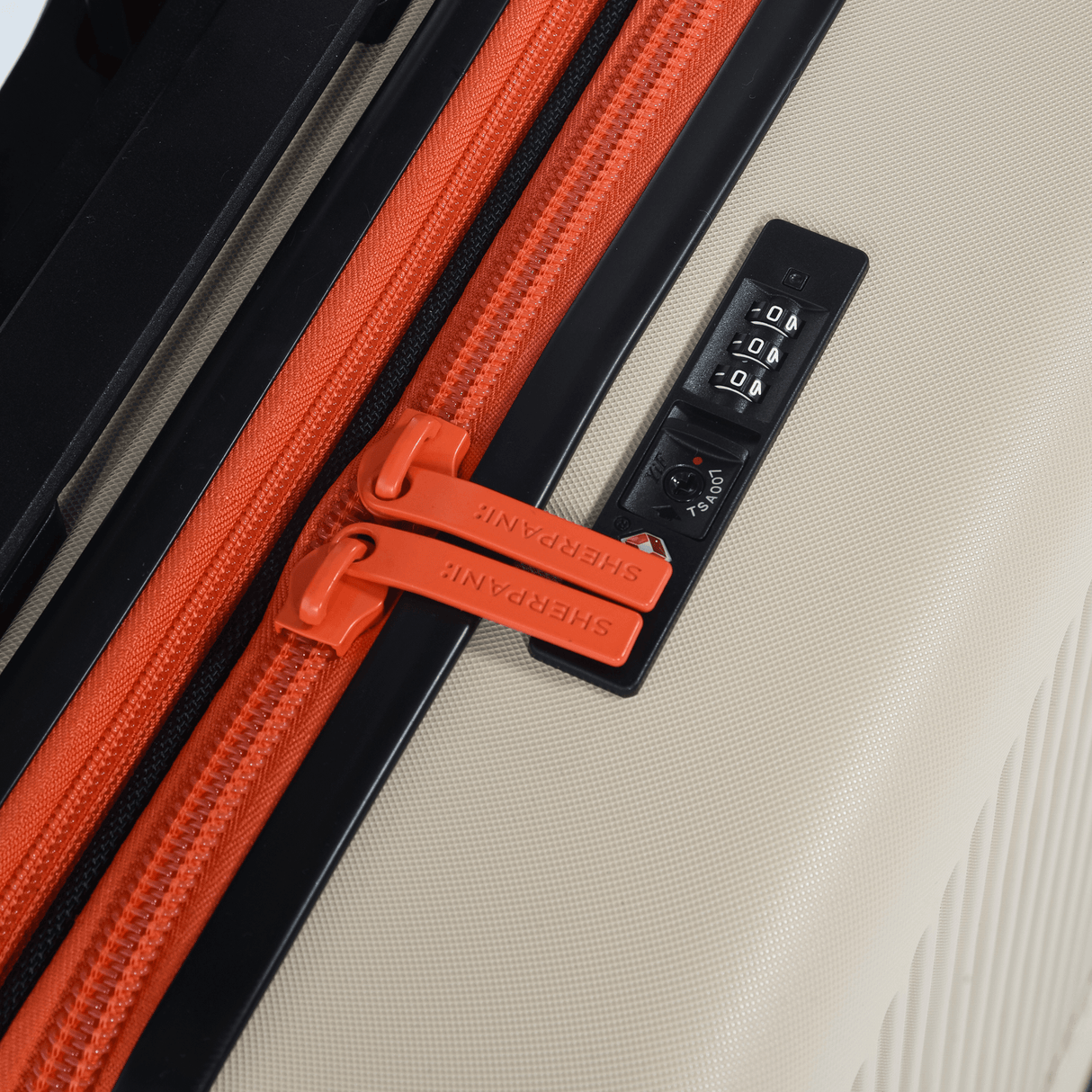 Meridian | 22" Carry-On