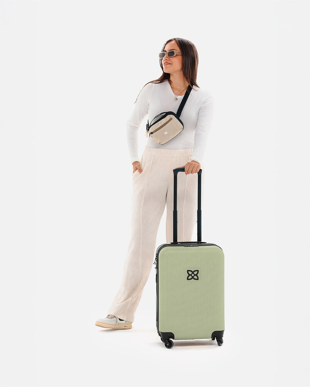 Meridian | 22" Carry-On