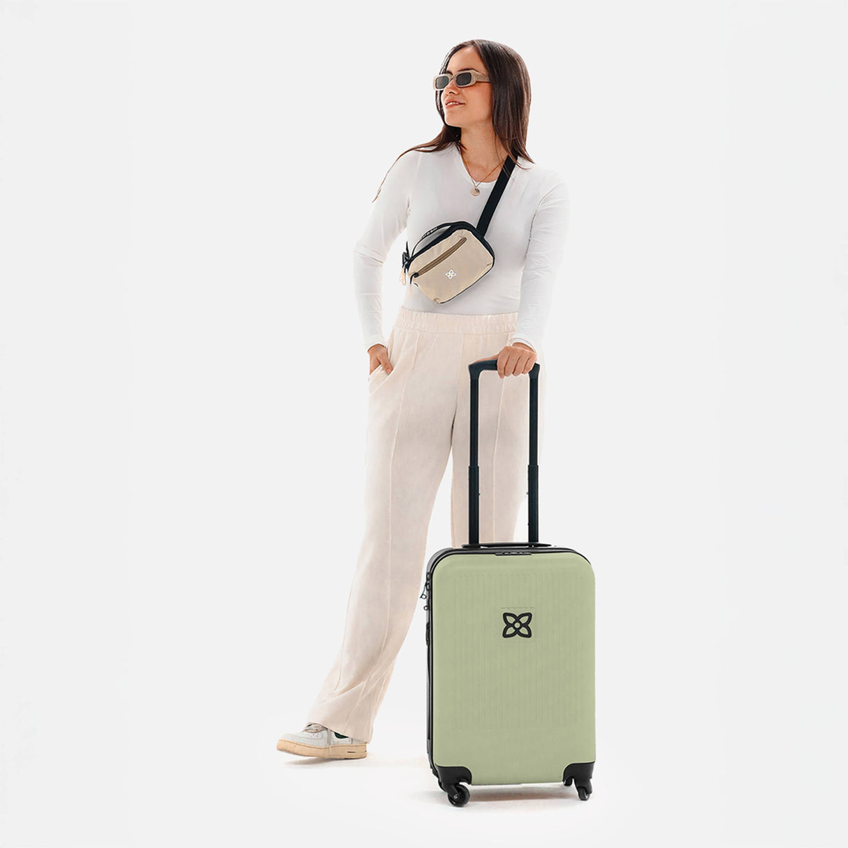 Meridian | 22" Carry-On