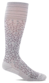 Women's New Leaf | Firm Graduated Compression Socks by Sockwell