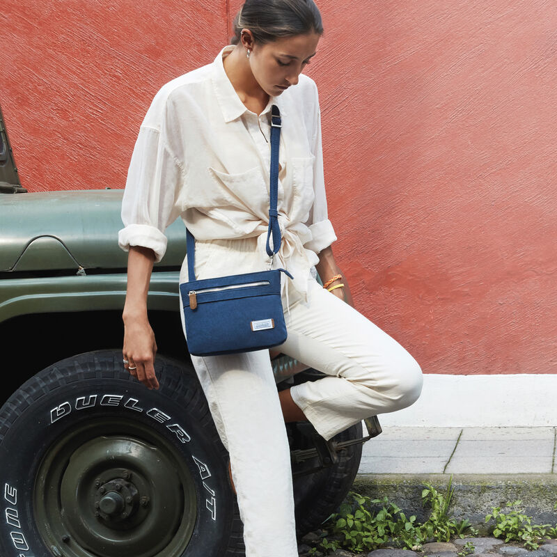 Anti-Theft Heritage Collection Small Crossbody by Travelon (33226)