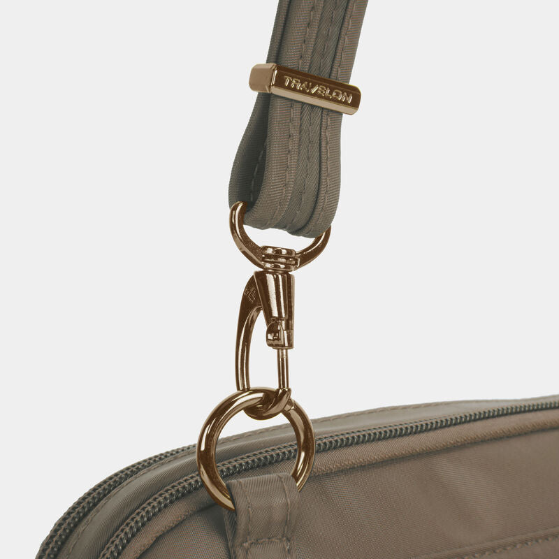 Anti-Theft Tailored Collection E/W Organizer by Travelon (43199)